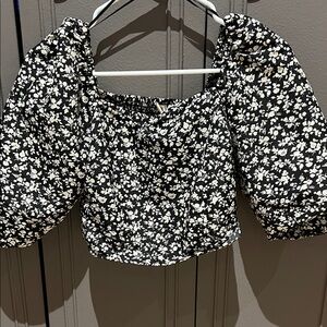 Levi's Black and White Floral Blouse